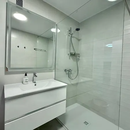 Apartman Brand New 2br Apt, Callao Salvaje, Pool & Beach, Cs619